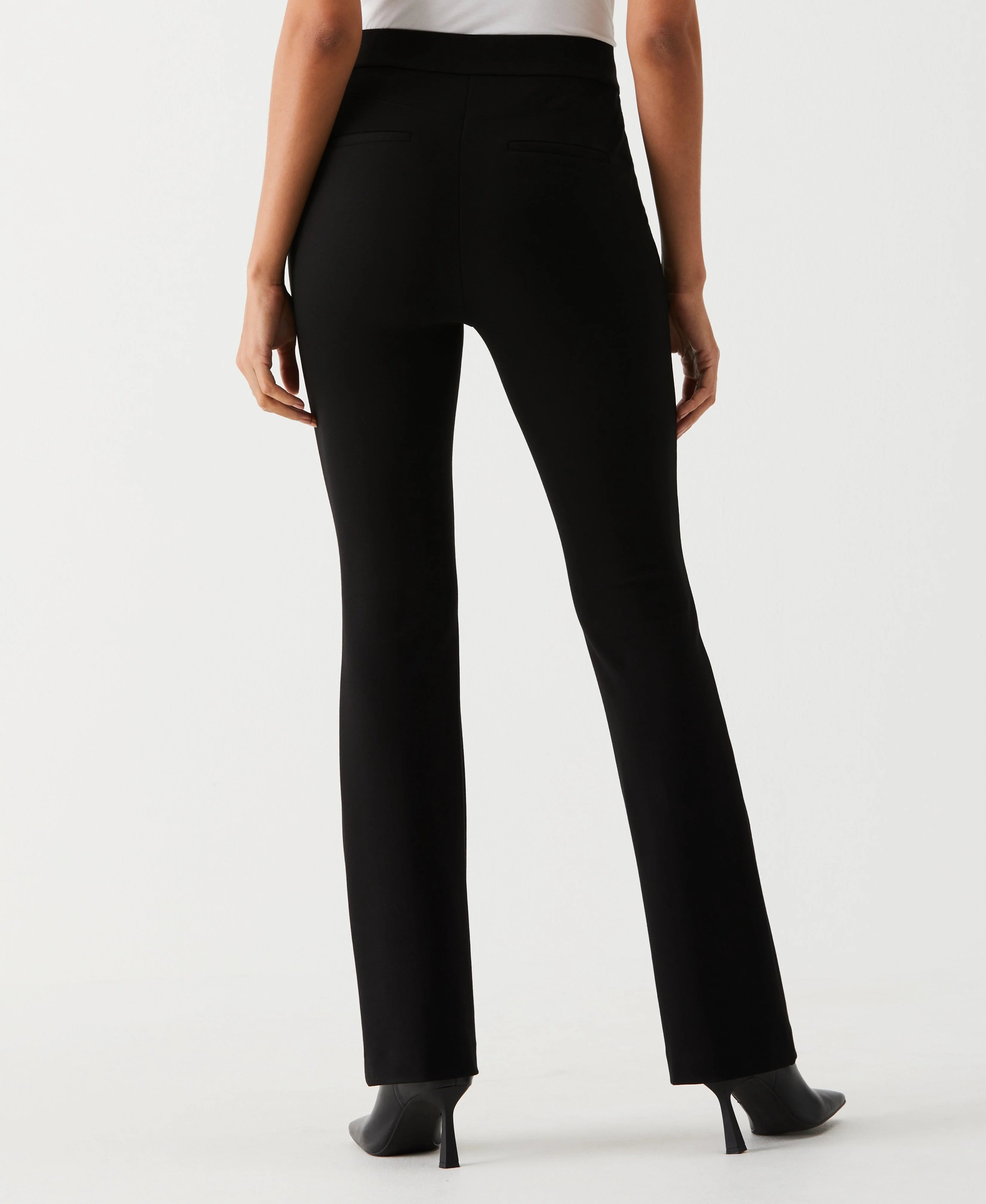 Petite Ponte Knit Bootcut Pull On Pant 30 inseam