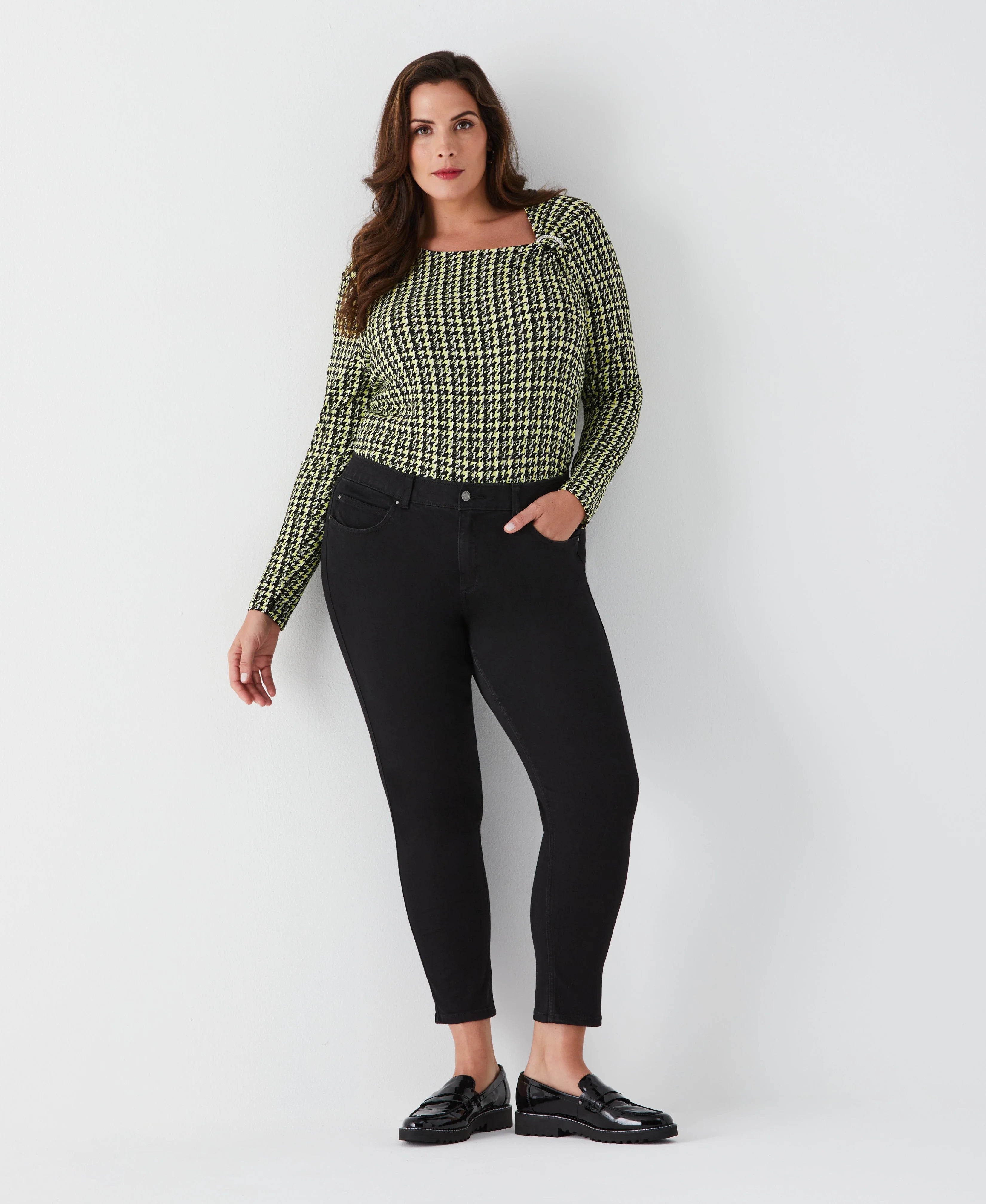 Plus Size Houndstooth Print Asymmetric Neck Top