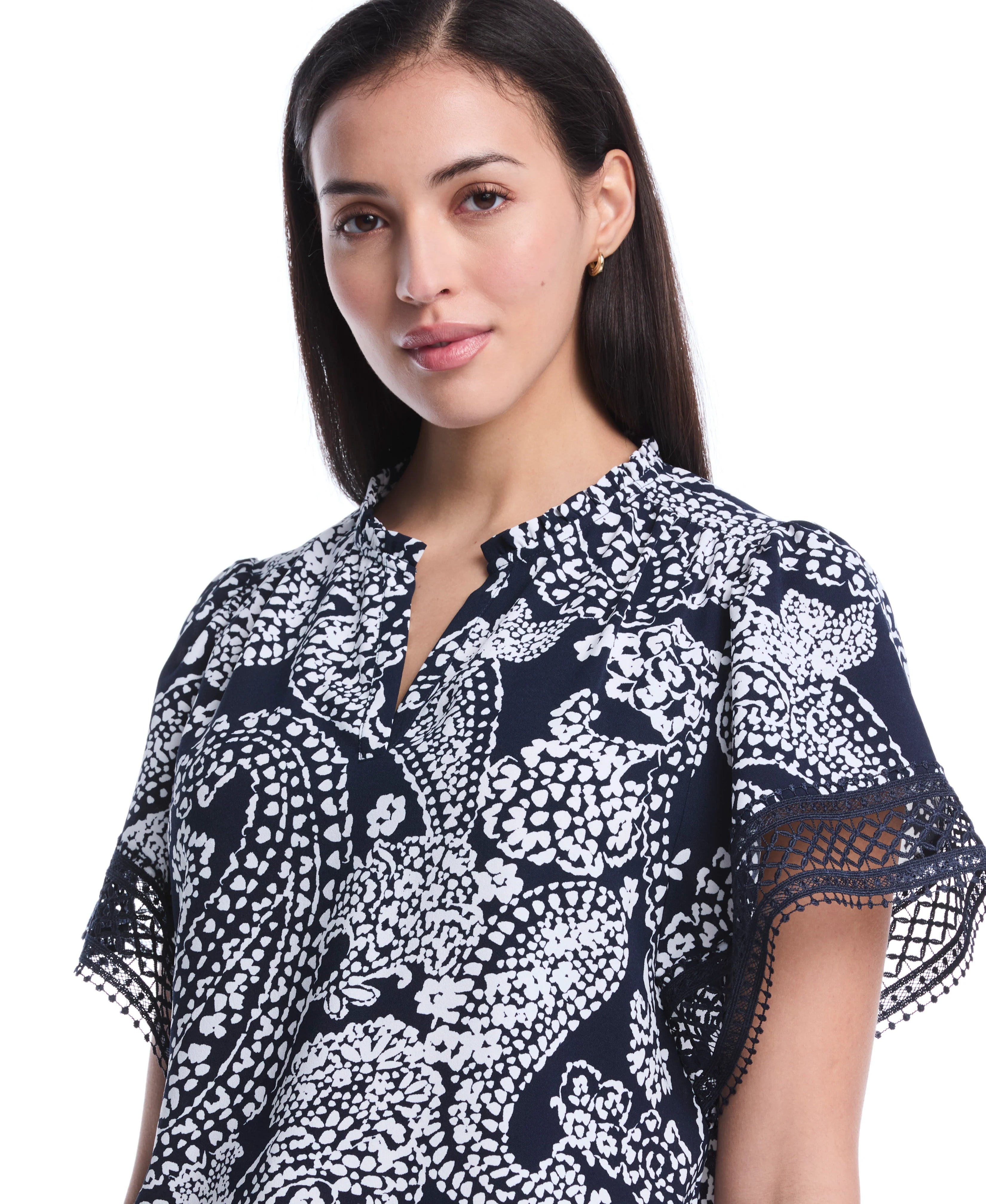 Petite Paisley Print Flutter Lace Sleeve Blouse