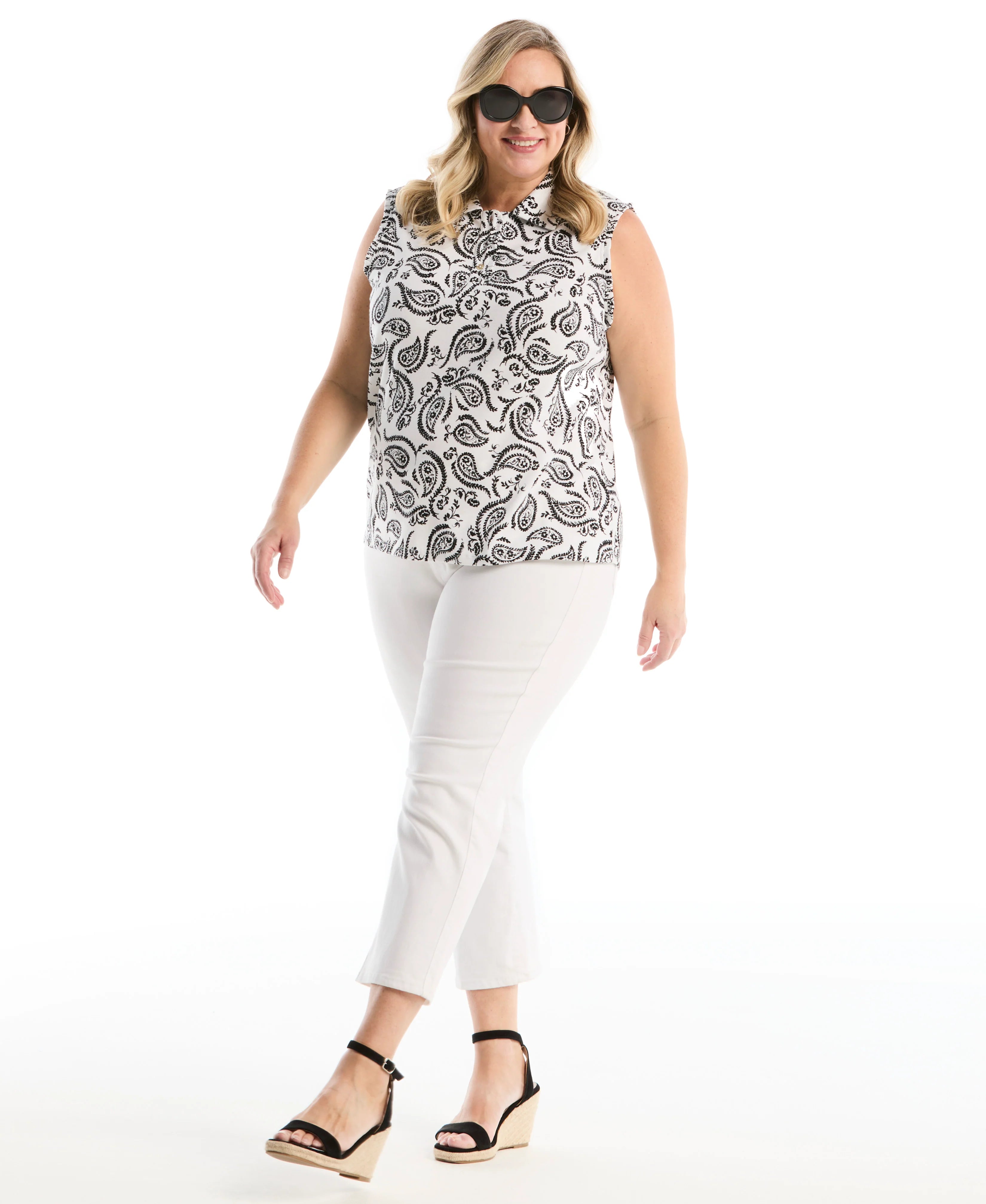 Plus Size Paisley Print Ruffle Trim Polo