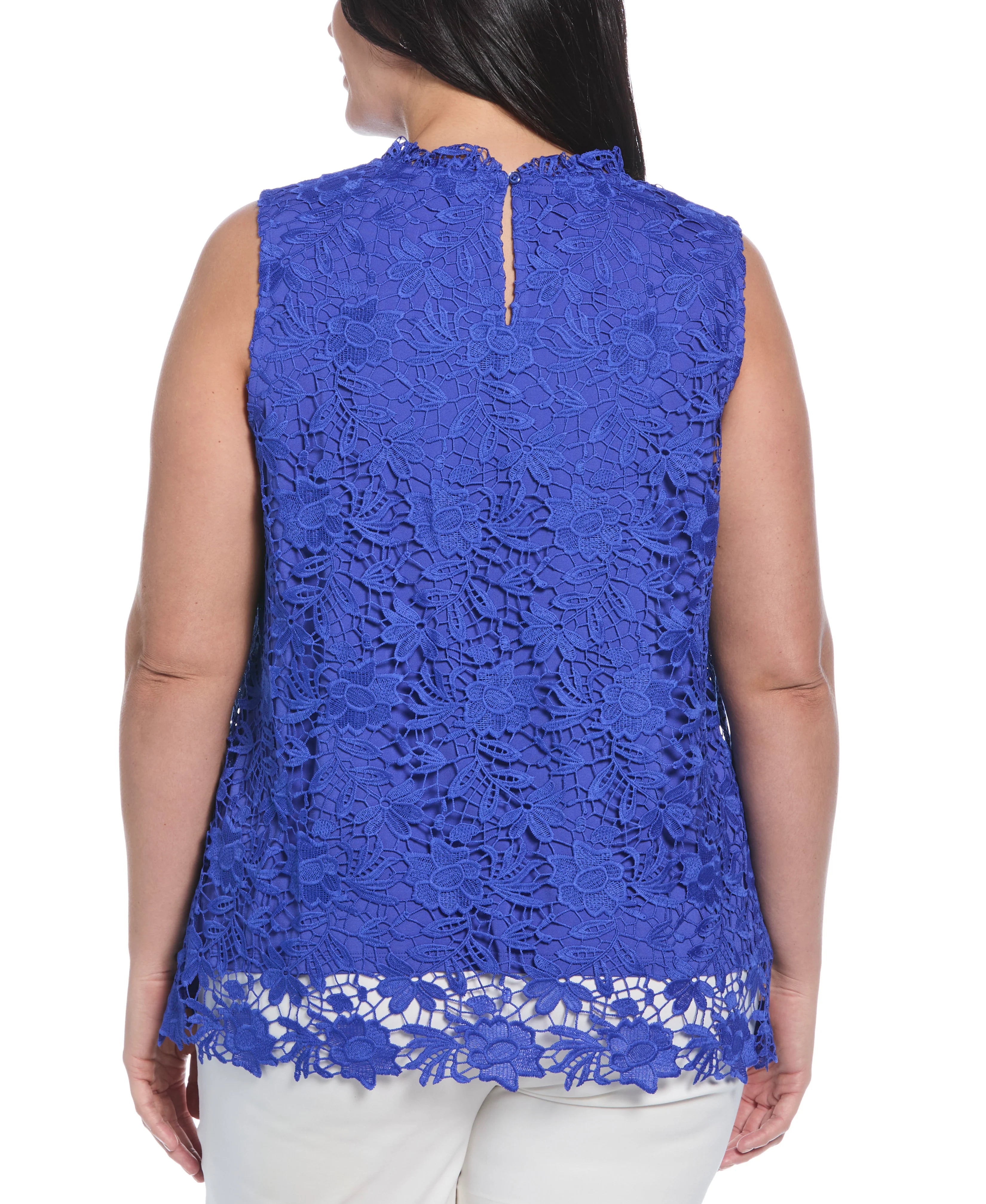 Plus Size Scalloped Lace Top