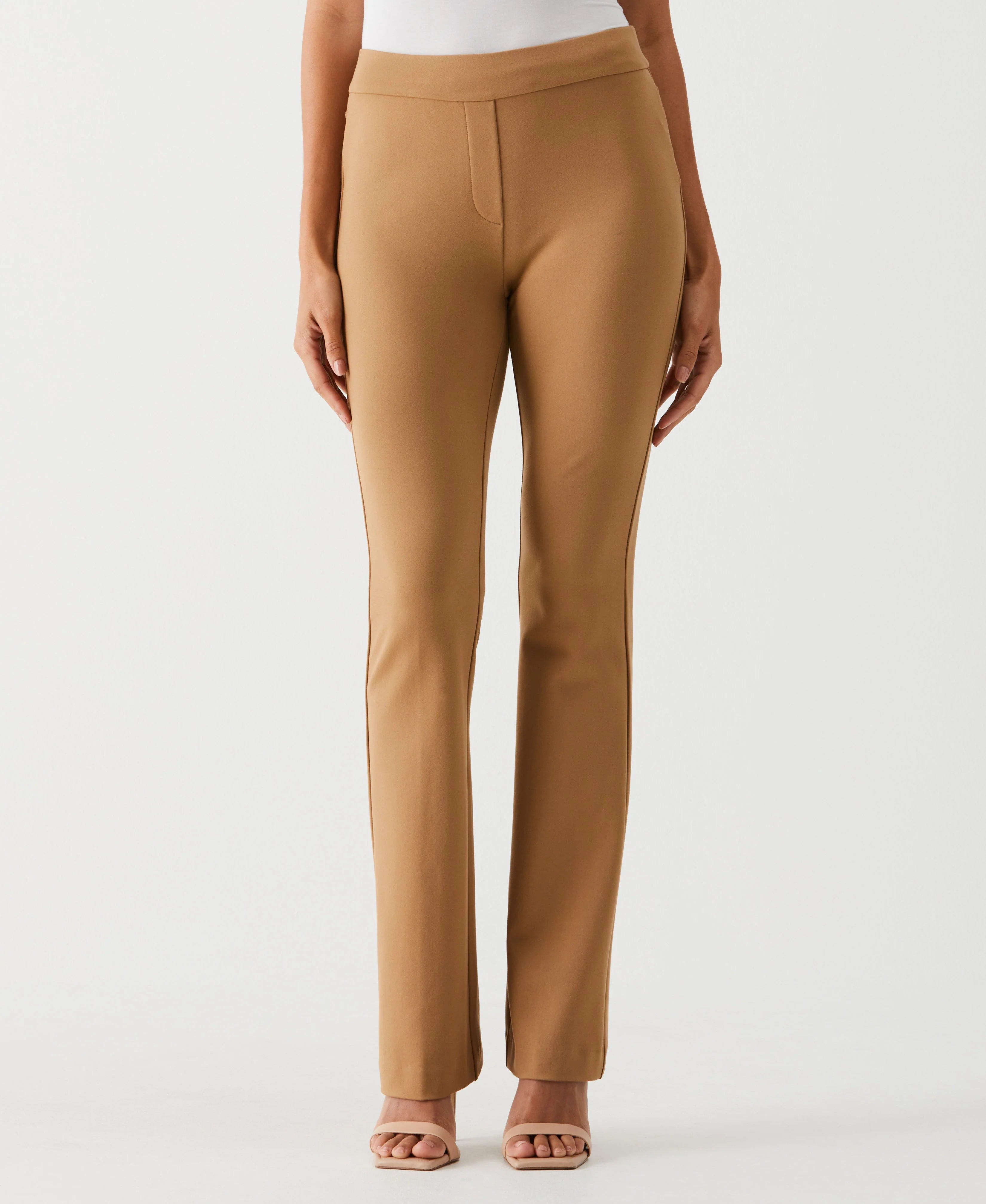 Petite Ponte Knit Bootcut Pull On Pant 30 inseam