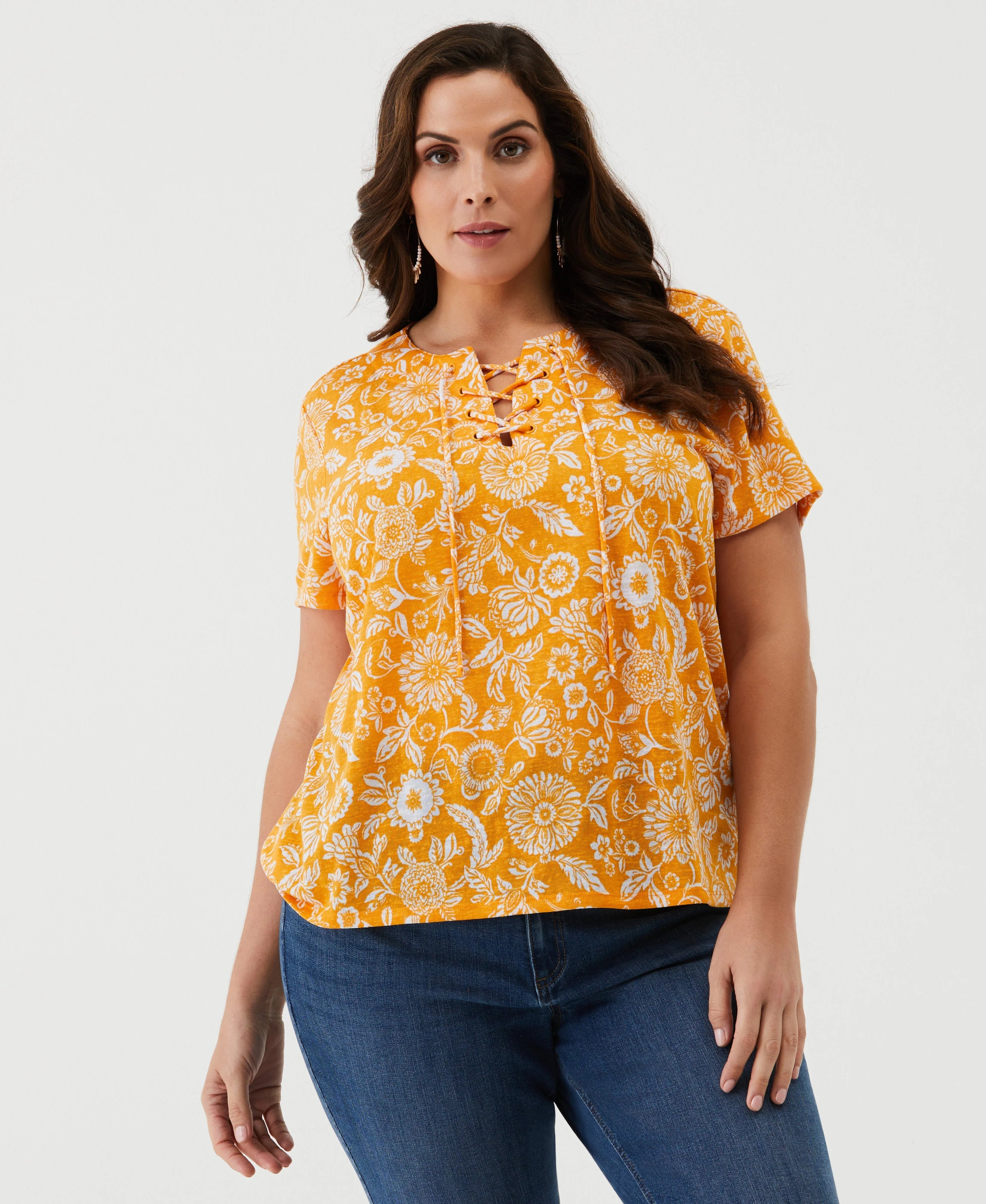 Plus Size Paisley Print Lace Up Tee