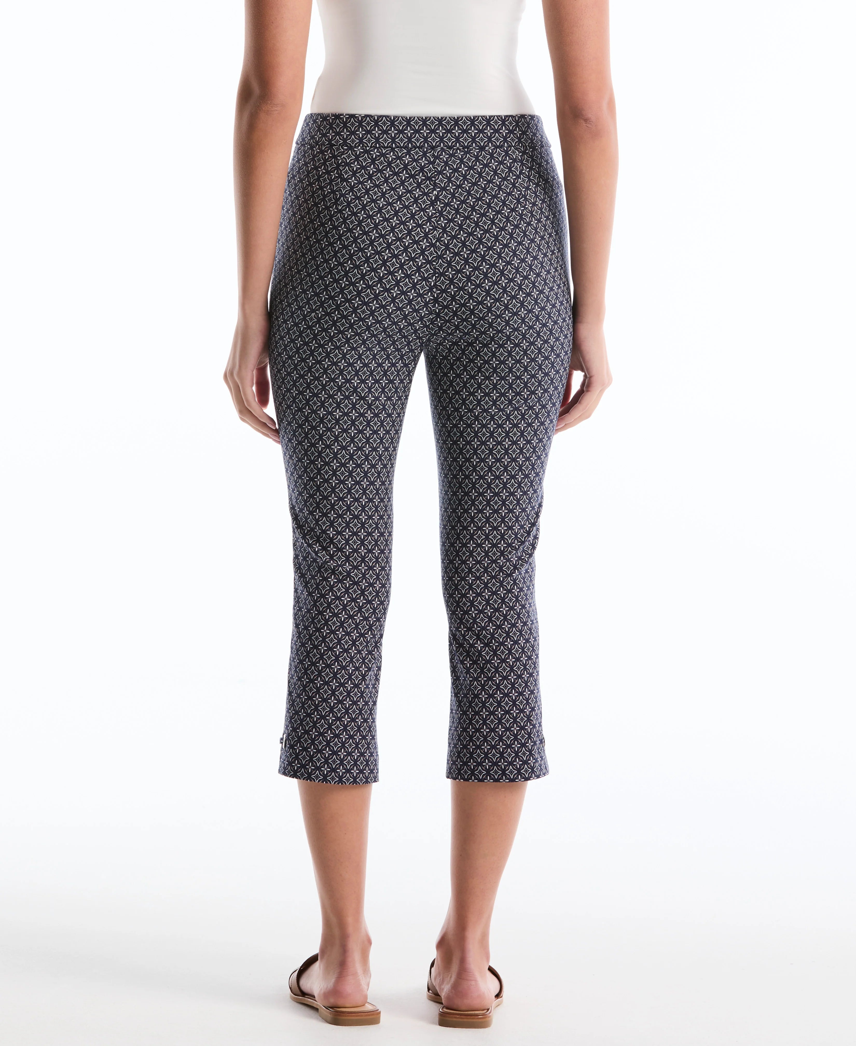 Petite Tile Print Capri With Riveted Vent